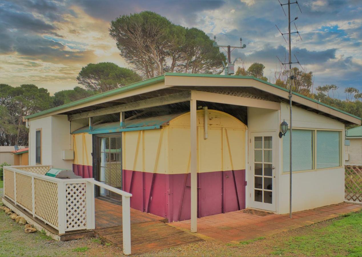 Big4 Cape Jervis Accommodation & Caravan Park Экстерьер фото