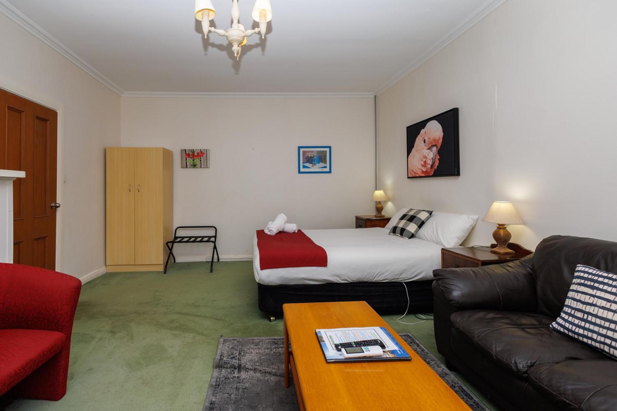 Big4 Cape Jervis Accommodation & Caravan Park Экстерьер фото