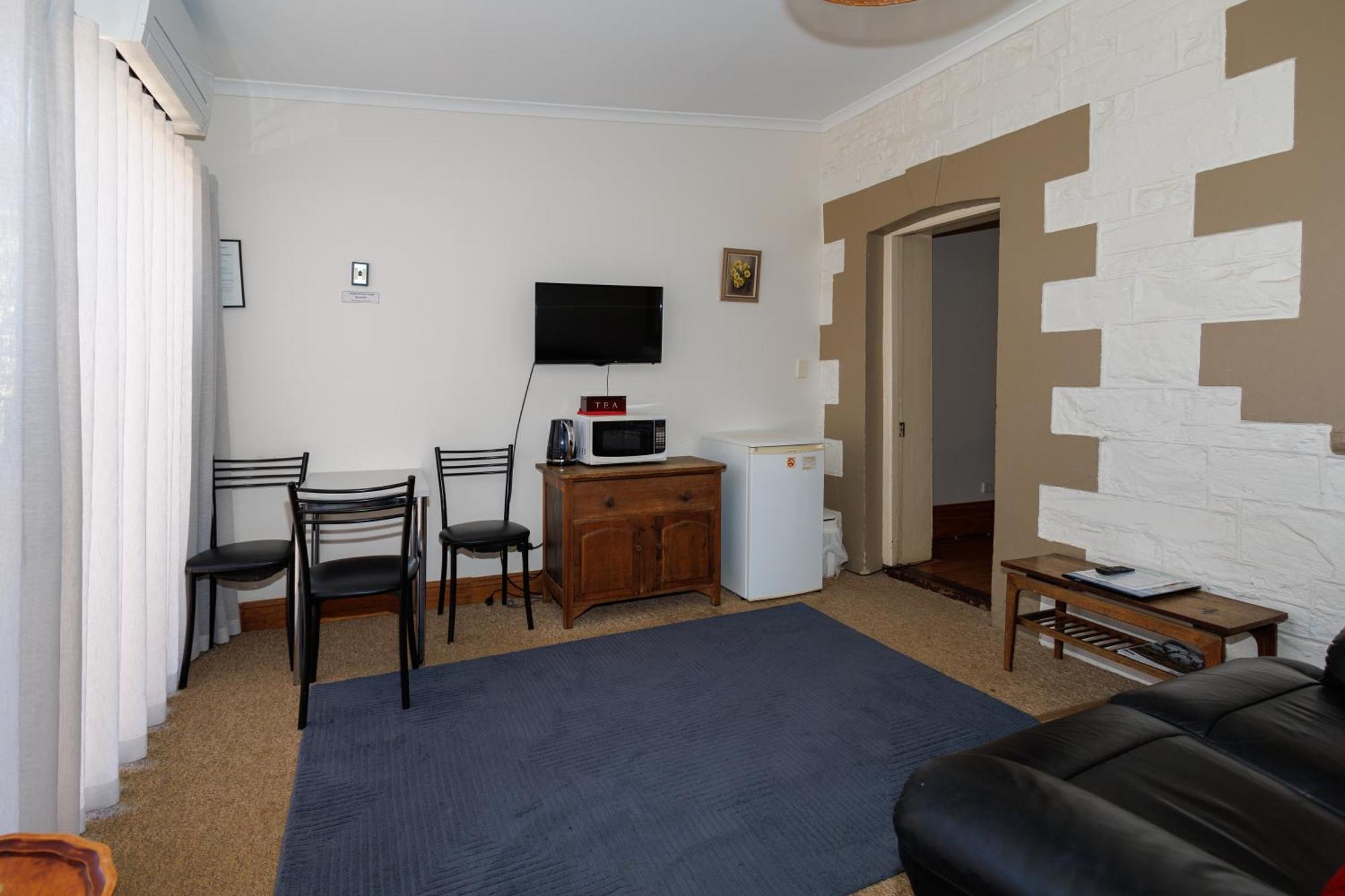 Big4 Cape Jervis Accommodation & Caravan Park Экстерьер фото