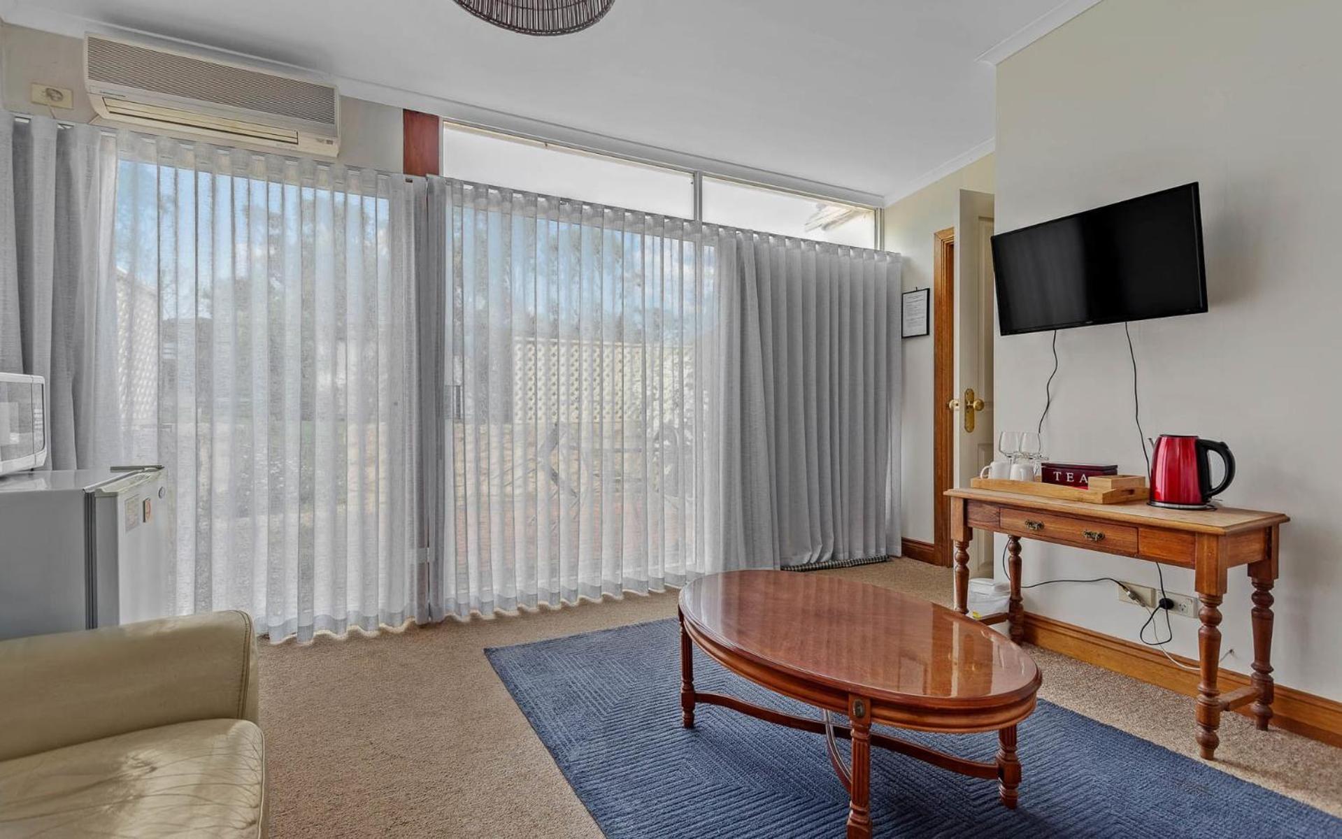 Big4 Cape Jervis Accommodation & Caravan Park Экстерьер фото